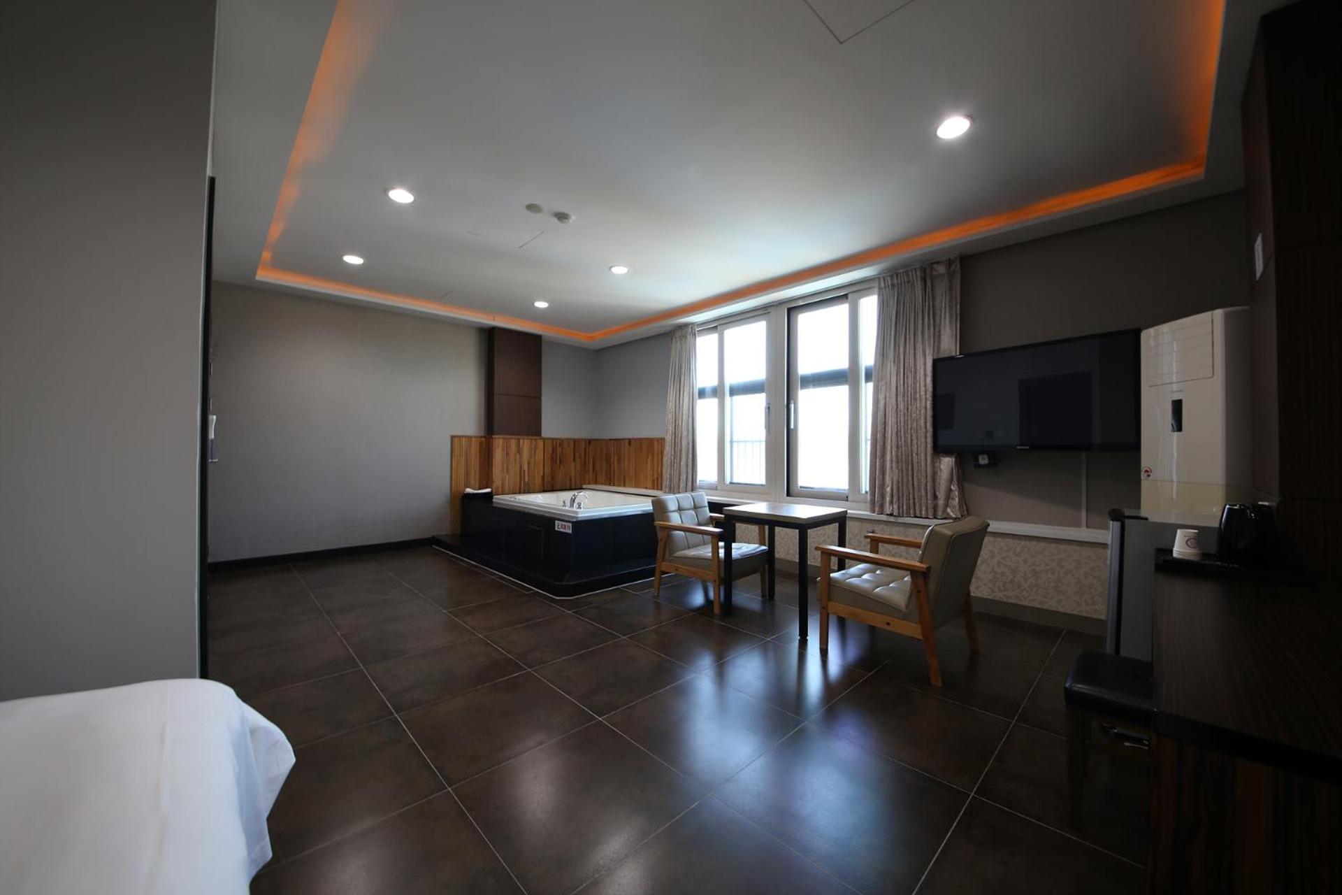 Hotel Memory Jumunjin- Welcome Drink Provided 강릉 외부 사진